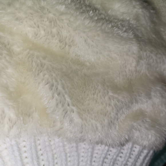 Lorone beanie - Picture 2 of 5